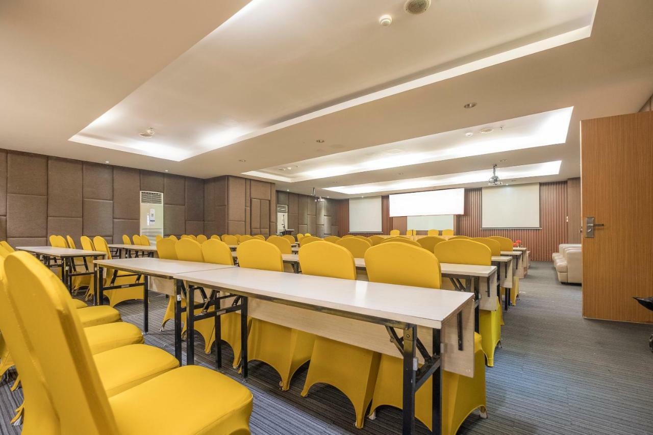 Aswin Hotel And Spa Makassar Dış mekan fotoğraf