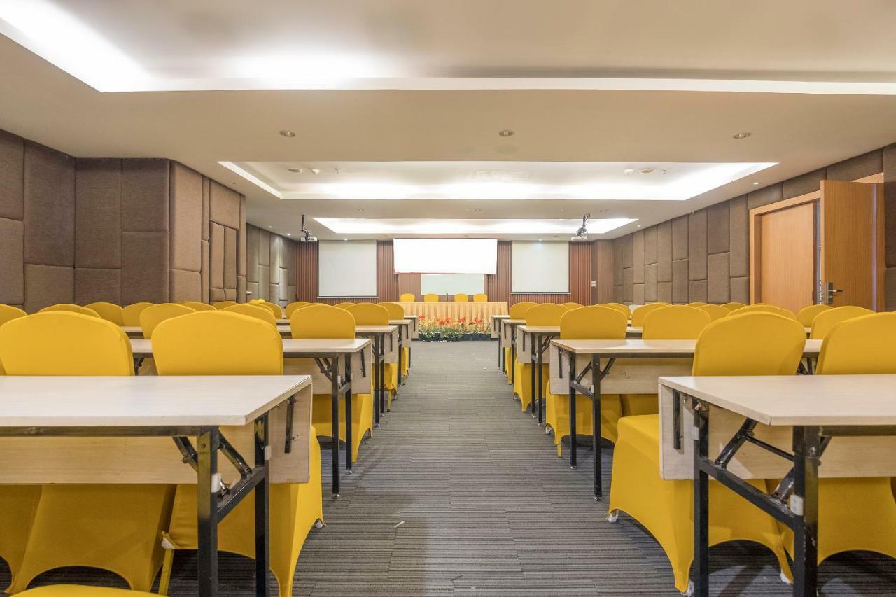 Aswin Hotel And Spa Makassar Dış mekan fotoğraf