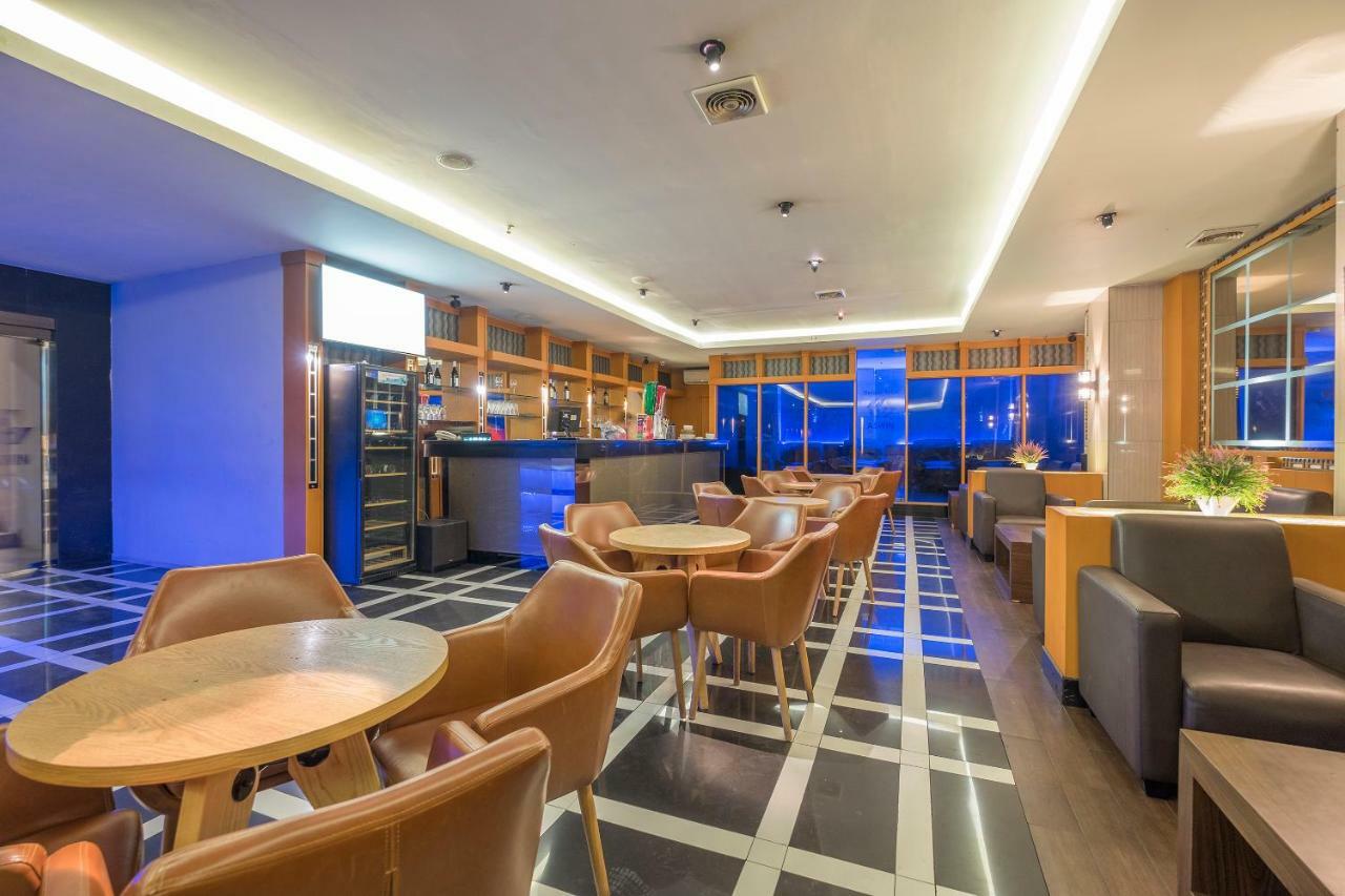 Aswin Hotel And Spa Makassar Dış mekan fotoğraf