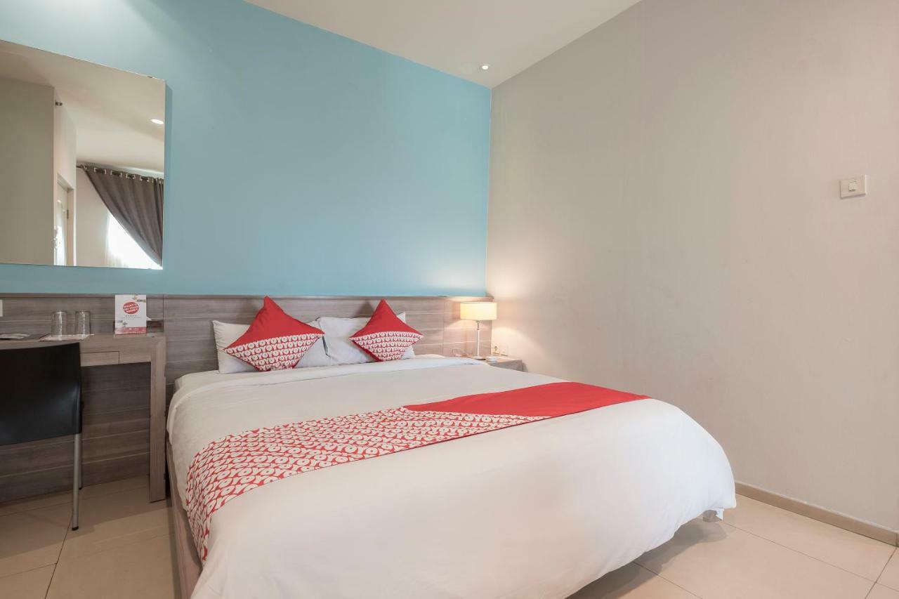 Aswin Hotel And Spa Makassar Dış mekan fotoğraf
